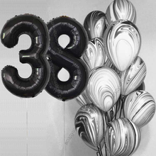 Букет гелиевых шаров агатов на 38 лет Безупречный стиль с черными цифрами