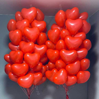 Два роскошных фонтана из красных латексных сердец 30см