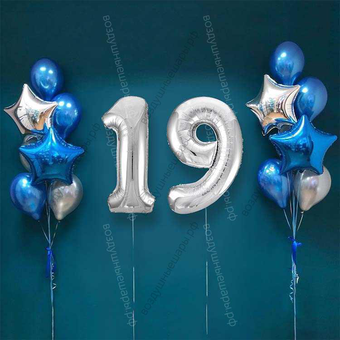 Шары на 19 лет парню, сет "Серебристо-синий", 14 шариков с гелием и цифры