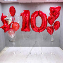 Сет из красных шаров с цифрами "Алая симфония" на 10 лет