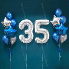 Шары на 35 лет мужчине, сет "Серебристо-синий", 14 шариков с гелием и цифры