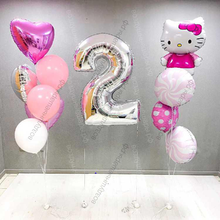 Фонтаны из шаров на день рождения девочки "2 года" с котенком