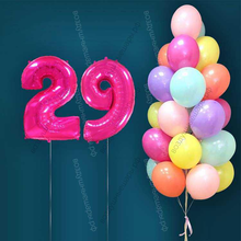 Гелиевые шары на 29 лет для женщины "Акварельный этюд", 25 шариков и малиновые цифры