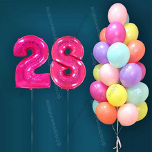 Гелиевые шары на 28 лет для женщины "Акварельный этюд", 25 шариков и малиновые цифры