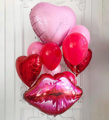 Букет гелиевых шариков "Сердечный поцелуй"