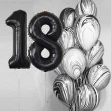 Букет гелиевых шаров агатов на 18 лет Безупречный стиль с черными цифрами