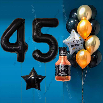 Оформление шарами на 45 лет с бутылкой виски и черными цифрами Black Label