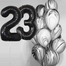 Букет гелиевых шаров агатов на 23 года Безупречный стиль с черными цифрами