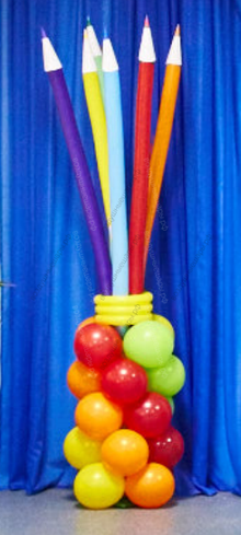 Стойка из воздушных шаров с карандашами