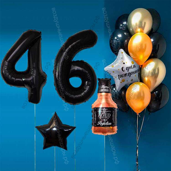 Оформление шарами на 46 лет с бутылкой виски и черными цифрами Black Label