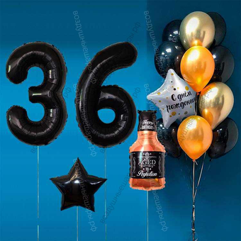 Оформление шарами на 36 лет с бутылкой виски и черными цифрами Black Label