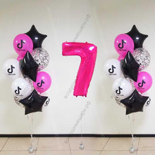 Фотозона Тик Ток из шаров с гелием для девочки 7 лет