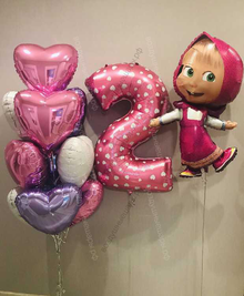 Фонтан из шаров для девочки на 2 года с фигурой Маши