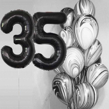 Букет гелиевых шаров агатов на 35 лет Безупречный стиль с черными цифрами