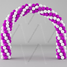 Бело-малиновая плетенка из шариков