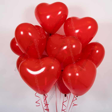 Букет из больших красных сердец  с гелием