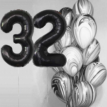 Букет гелиевых шаров агатов на 32 года Безупречный стиль с черными цифрами