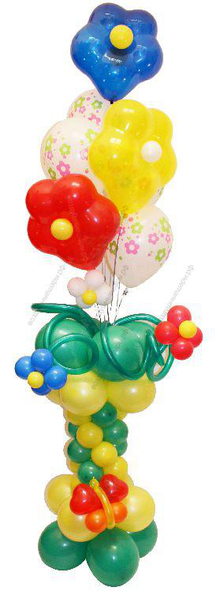 Стойка из шаров "Весенняя" с цветами