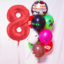 Подарок из шаров на 8 лет Пиксели