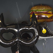 Набор фигур с гелием Подарок настоящему Миллениалу!