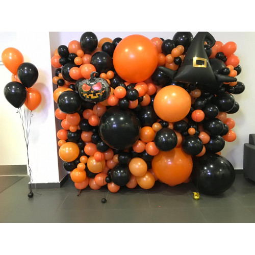 Фотозона из шаров на Хеллоуин
